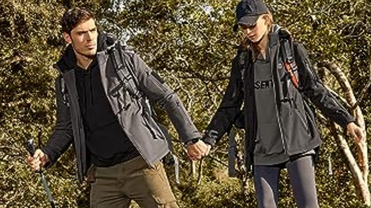 Stay Toasty and Trendy: Discover iHoodWarm's Heated Vest Collection